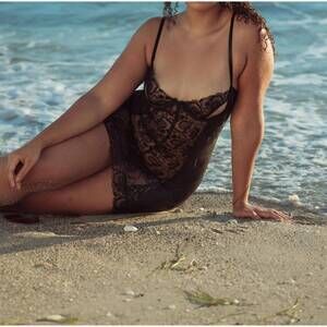 NEW KILO BRAVA embroidered underwire slip & g-string set in black embriodery